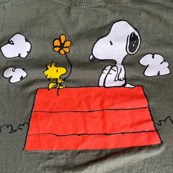 Peanuts Snoopy & Woodstock Olive Colorful Graphic T-Shirt Unisex Medium - Picture 5 of 5